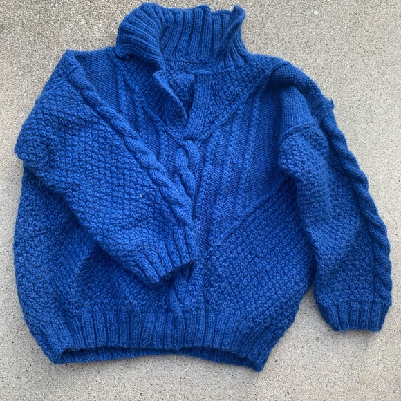 Little boys Knitted Sweater with matching beanie - Picture 5 of 5